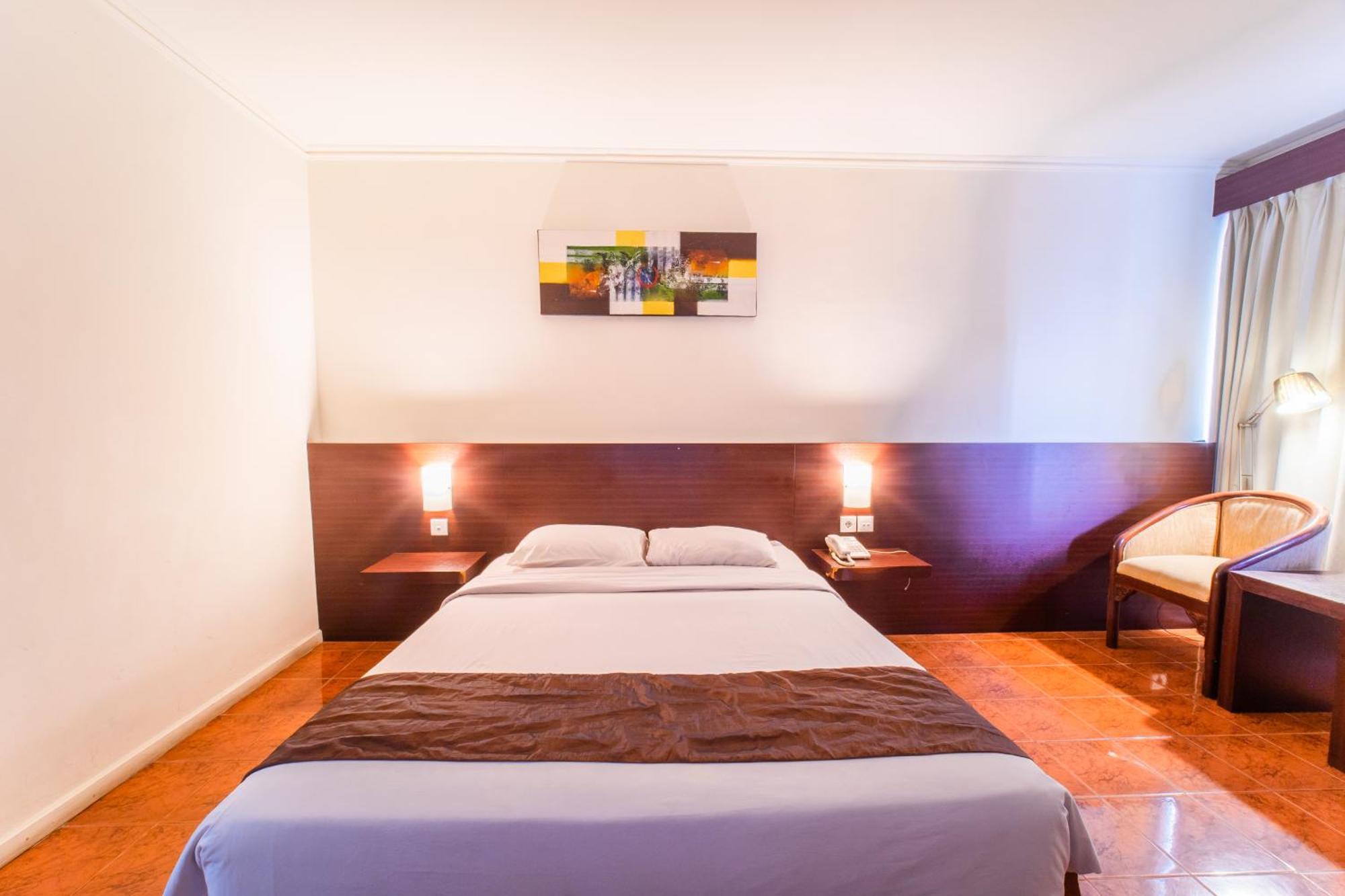 Adika Hotel Bahtera Klandasan Kecil Dış mekan fotoğraf