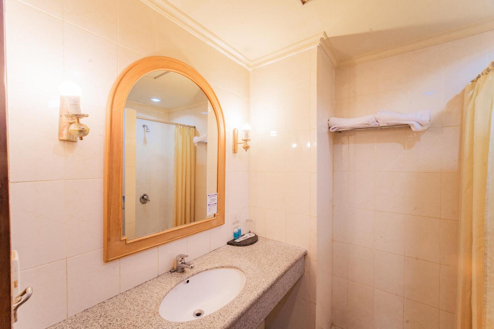 Adika Hotel Bahtera Klandasan Kecil Dış mekan fotoğraf