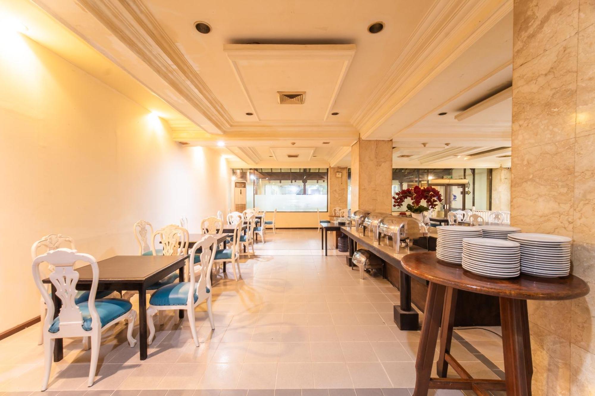 Adika Hotel Bahtera Klandasan Kecil Dış mekan fotoğraf