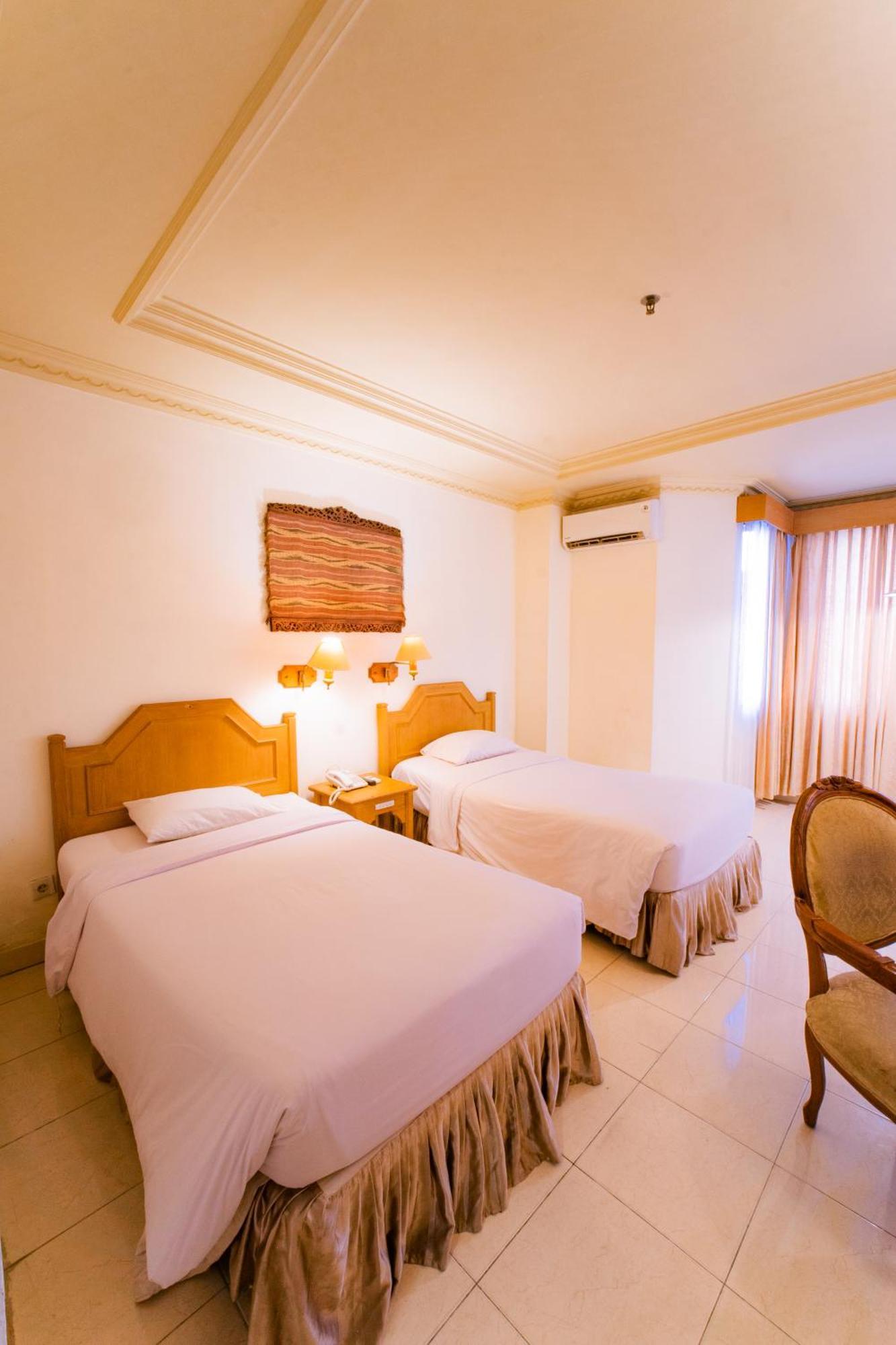 Adika Hotel Bahtera Klandasan Kecil Dış mekan fotoğraf